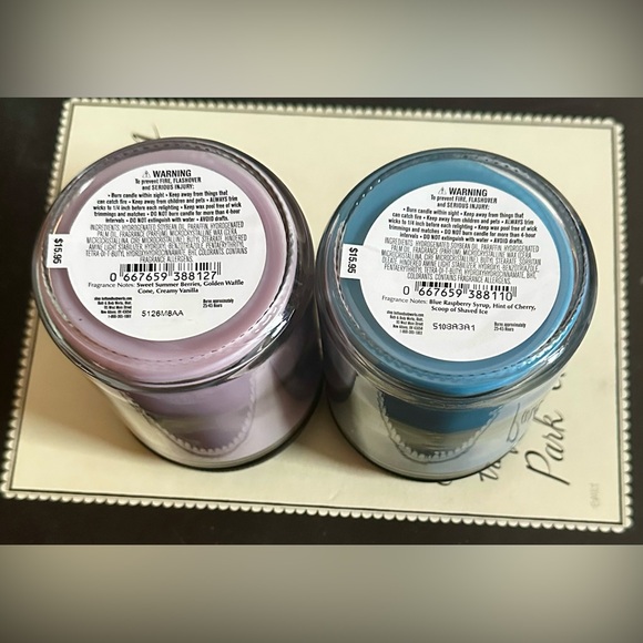 Beth & Body Works Berry Waffle Cone & Blue Raspberry Snow Cone Single Candles - Picture 2 of 3